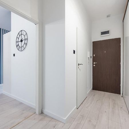 Paslecka Apartments - Workspace - By Rentujemy Warsaw Luaran gambar